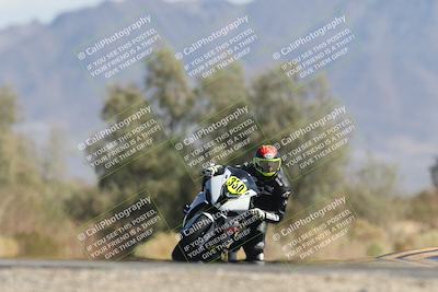 media/Oct-13-2025-Moto Forza (Mon) [[a66d839500]]/2-A Group/Session 4 Turn 7/